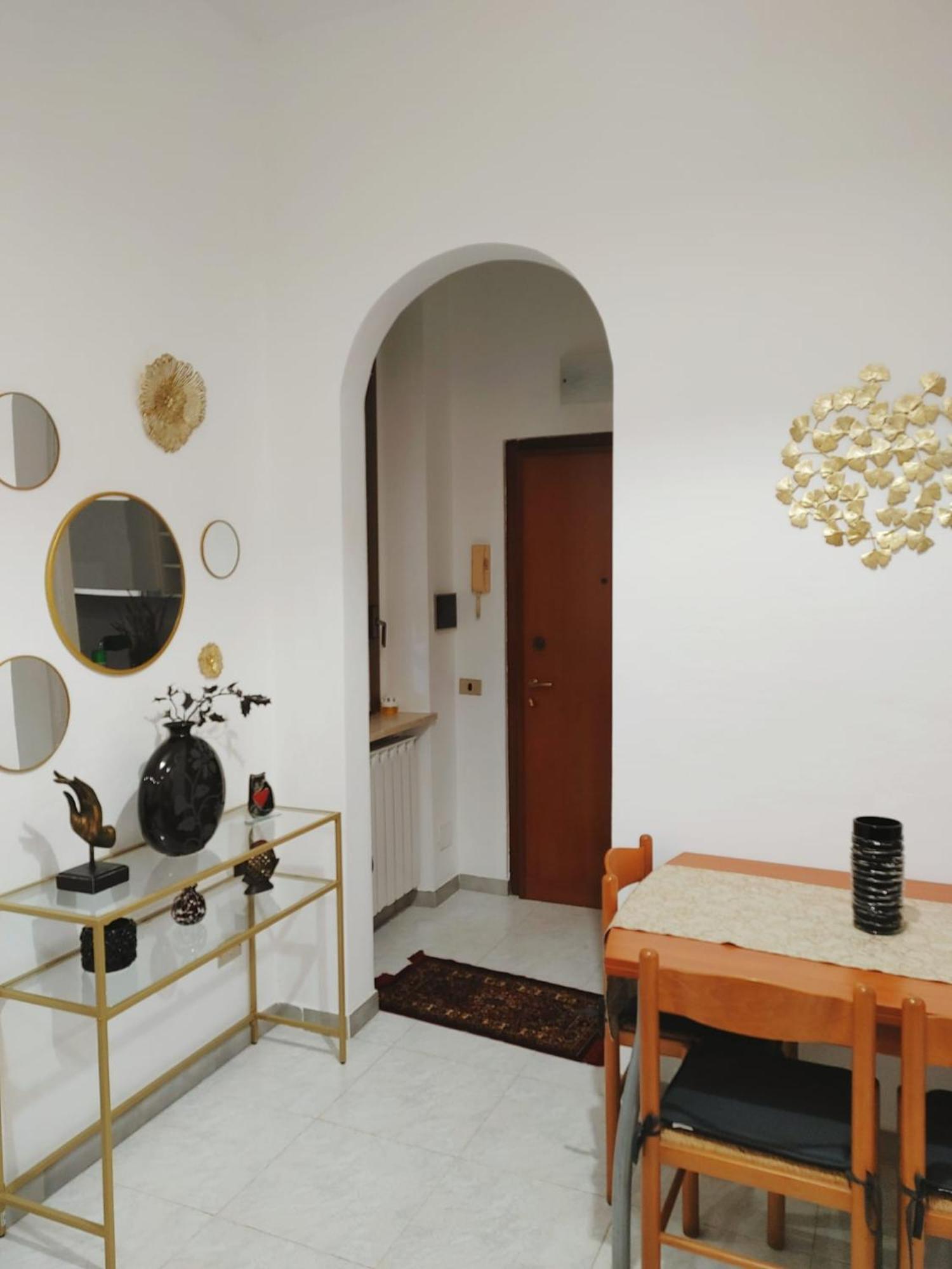 Mazzini Apartment - The V Collection Turate Kültér fotó